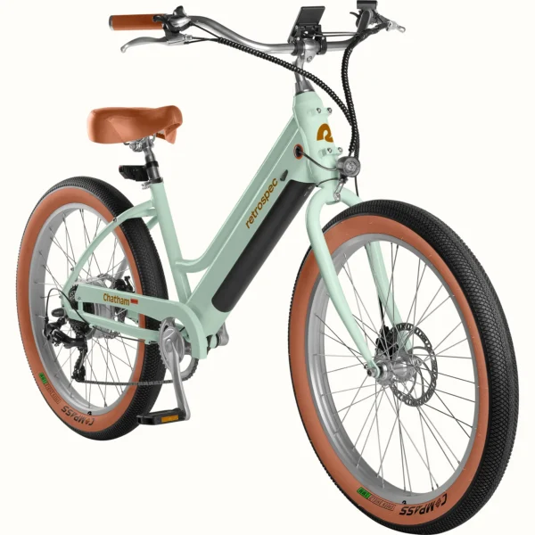 Chatham Rev+ Beach Cruiser Electric Bike - Step Through - Image 2