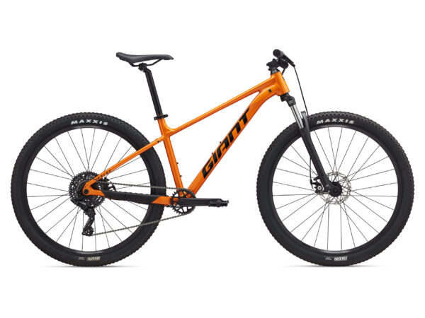 GIANT TALON 4 - CLOSEOUTS